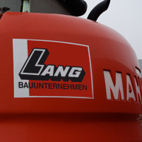 tl_files/projekt/Werbeschilder/PVC-Klebeschilder/Lang/Lang_klein.jpg